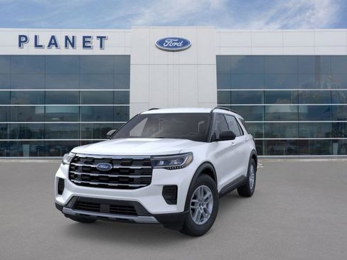 New 2026 Ford Explorer Active image 2