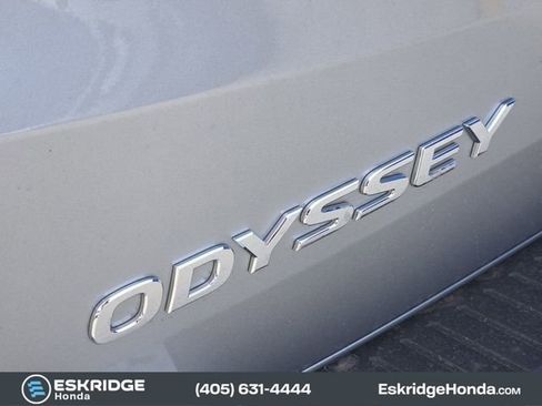 New 2026 Honda Odyssey Touring image 8