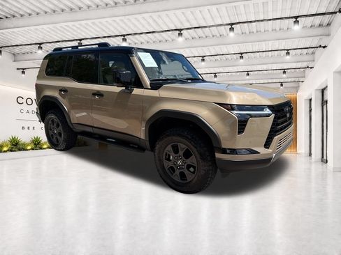 Used 2025 Lexus GX 550 AWD/4WD image 1