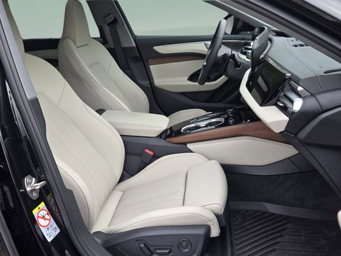 New 2026 Audi A6 Premium Plus AWD/4WD image 16
