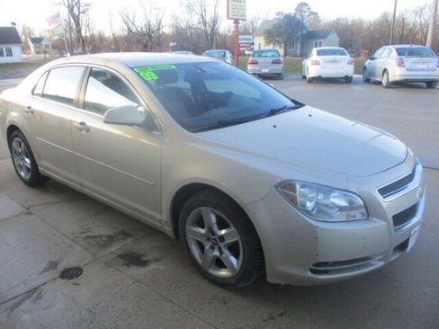 Used 2009 Chevrolet Malibu LT w/ Power Convenience Package image 16