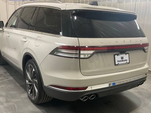 Used 2025 Lincoln Aviator Reserve w/ Equipment Group 201A AWD/4WD image 21