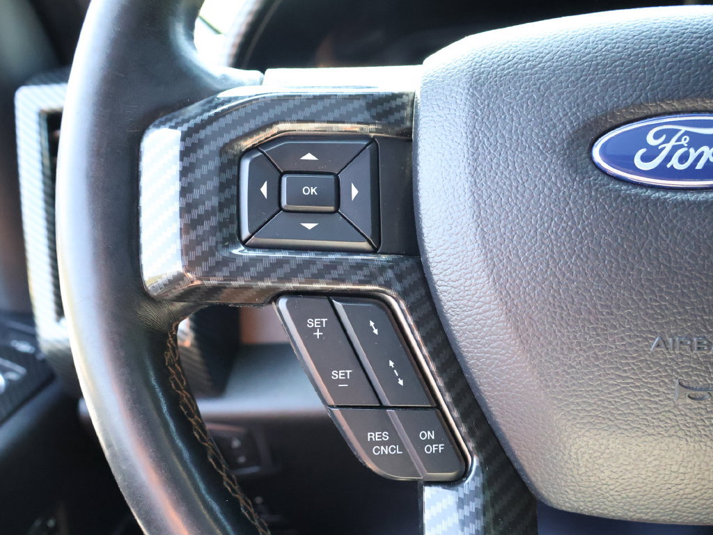 Used 2021 Ford F250 Platinum w/ FX4 Off-Road Package AWD/4WD image 27