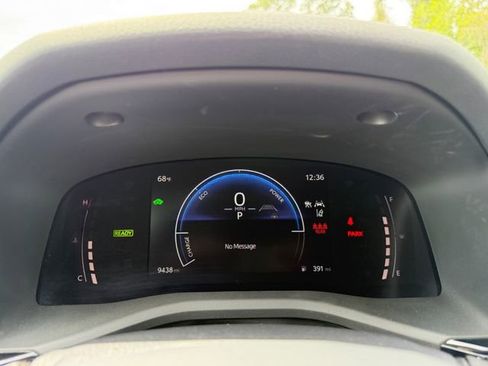 Used 2026 Toyota Camry LE image 10