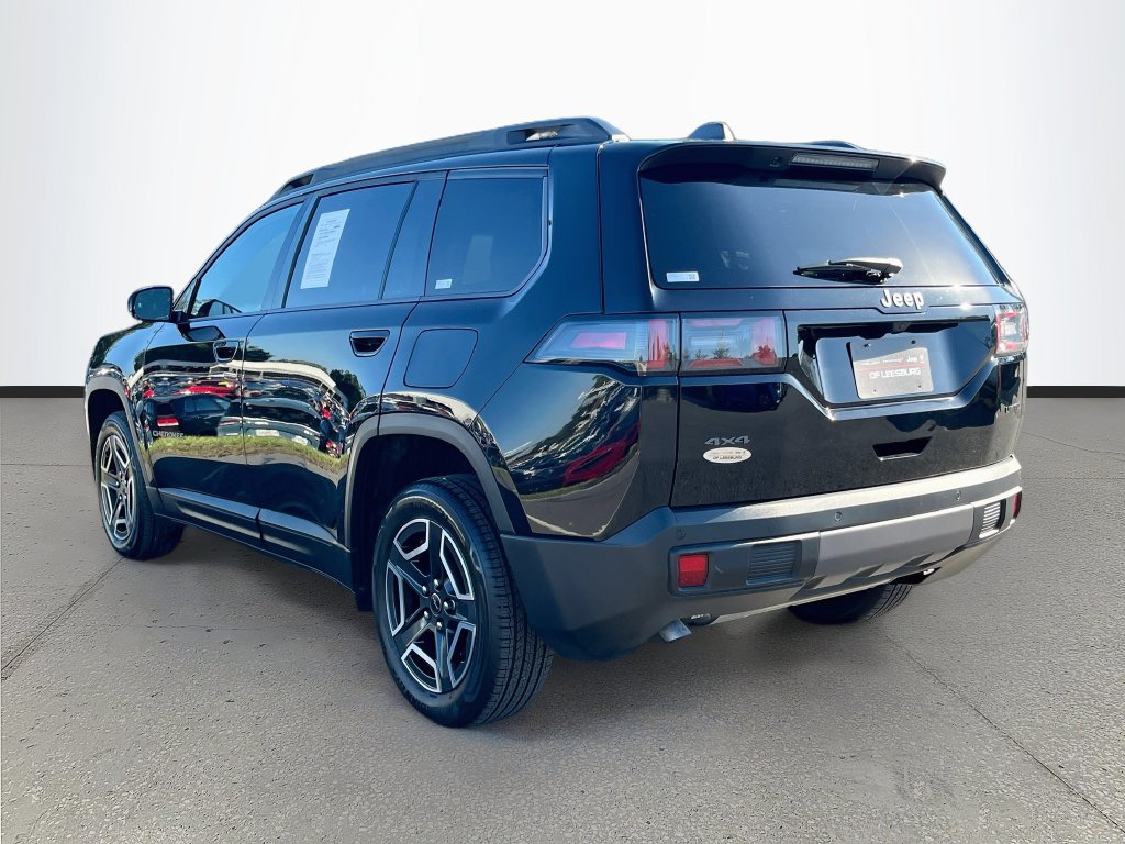 Used 2026 Jeep Cherokee Limited AWD/4WD image 5
