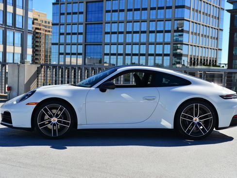 New 2026 Porsche 911 Carrera image 2