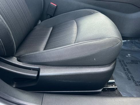 Used 2025 Nissan Altima 2.5 S FWD image 21