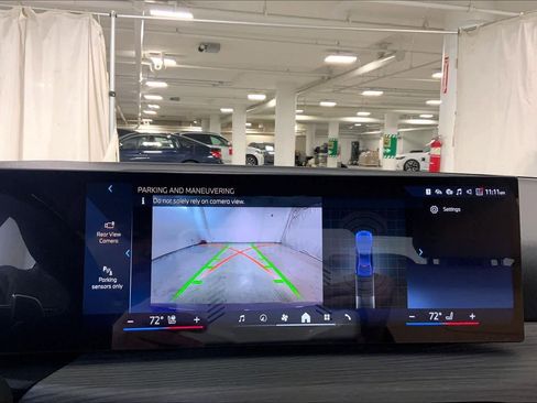 New 2026 BMW 330i xDrive 330i xDrive w/ M Sport Package image 19