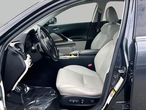 Used 2009 Lexus IS 250 RWD image 7