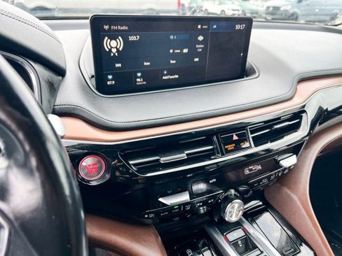 Used 2022 Acura MDX SH-AWD w/ Technology Package image 19