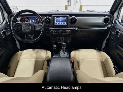 Used 2021 Jeep Wrangler Unlimited Sport AWD/4WD image 23