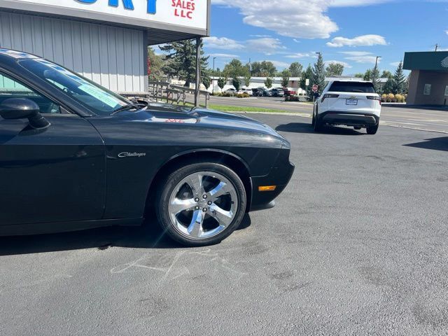 Used 2014 Dodge Challenger SXT Plus RWD image 17