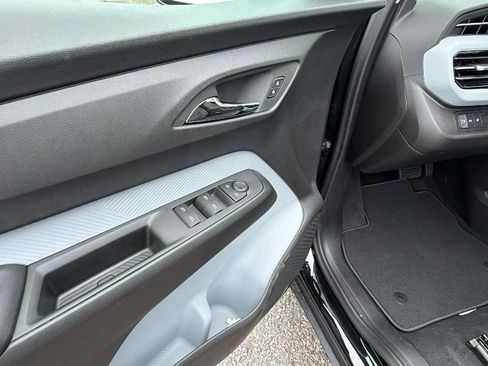 New 2027 Chevrolet Bolt RS w/ Technology Package FWD image 12