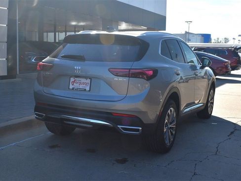 New 2025 Buick Envision Preferred image 4