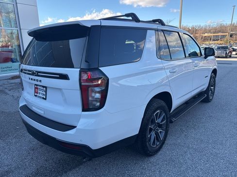Used 2024 Chevrolet Tahoe Z71 w/ Luxury Package image 5