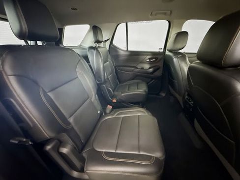 Used 2018 Chevrolet Traverse RS FWD image 30
