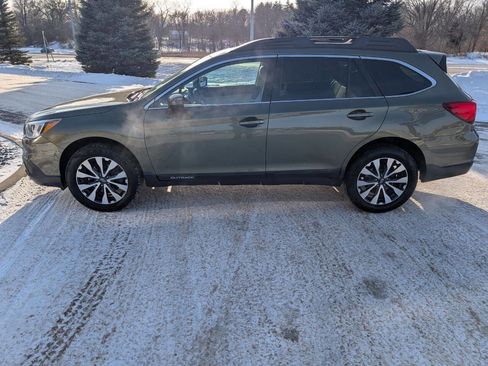 Used 2015 Subaru Outback 2.5i Limited image 6