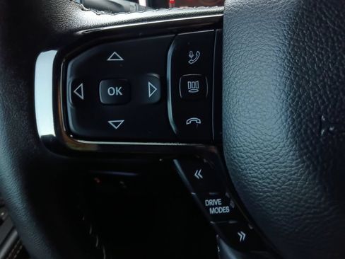 Used 2025 RAM 1500 Limited AWD/4WD image 11