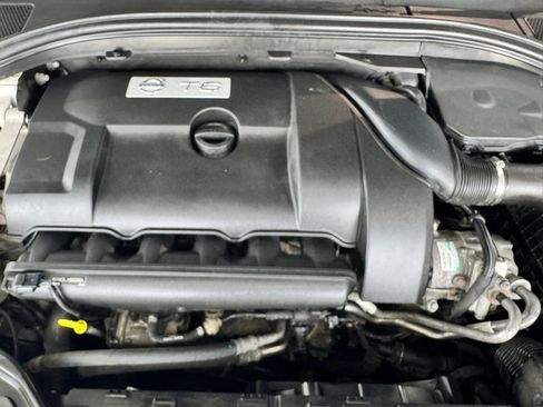 Used 2014 Volvo XC60 T6 image 41