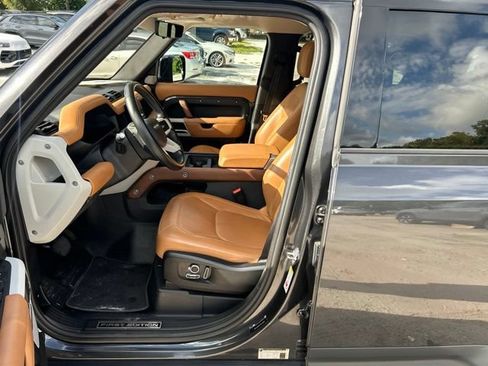 Used 2023 Land Rover Defender 130 First Edition AWD/4WD image 5