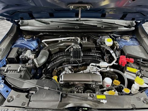 Used 2024 Subaru Crosstrek 2.0i Premium image 31