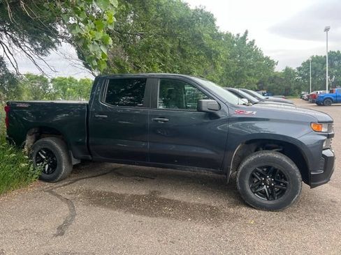 Used 2022 Chevrolet Silverado 1500 Custom Trail Boss AWD/4WD image 6