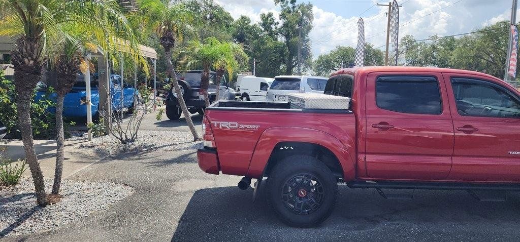 Used 2015 Toyota Tacoma PreRunner w/ TRD Sport Package RWD image 14