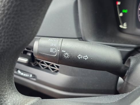 Used 2025 Honda Accord SE image 39
