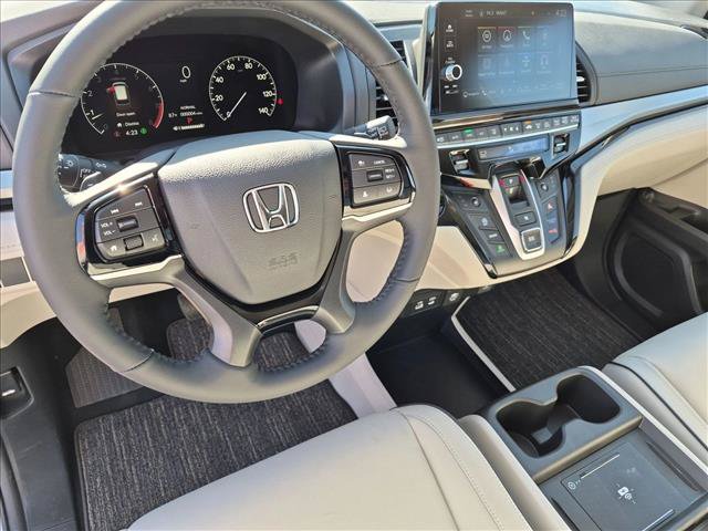New 2027 Honda Odyssey Touring image 3