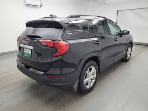 Used 2019 GMC Terrain SLE w/ Driver Convenience Package FWD image 9