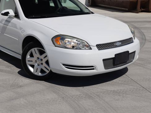 Used 2013 Chevrolet Impala LT FWD image 3