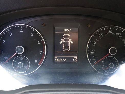 Used 2015 Volkswagen Passat 1.8T SE FWD image 18