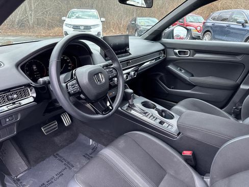 Used 2023 Honda Civic Sport image 13