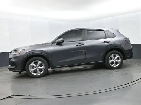 Used 2024 Honda HR-V LX image 5