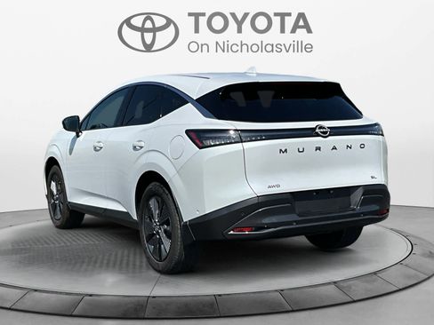 Used 2025 Nissan Murano SL AWD/4WD image 3