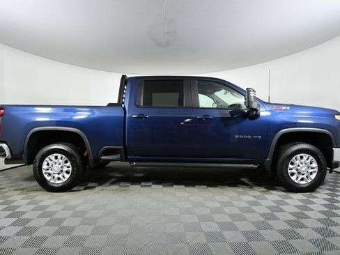 Used 2020 Chevrolet Silverado 2500 LT w/ All Star Edition image 15