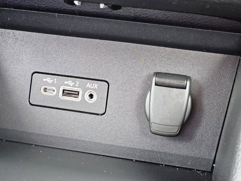 Certified 2022 Nissan Sentra SR w/ Electronics Package image 23