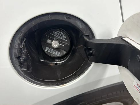 Used 2016 Buick Encore FWD image 28