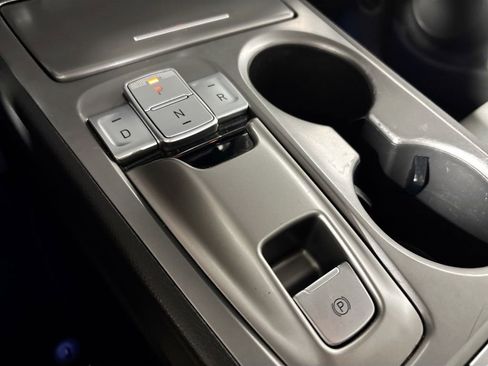 Used 2023 Hyundai Kona Limited image 18