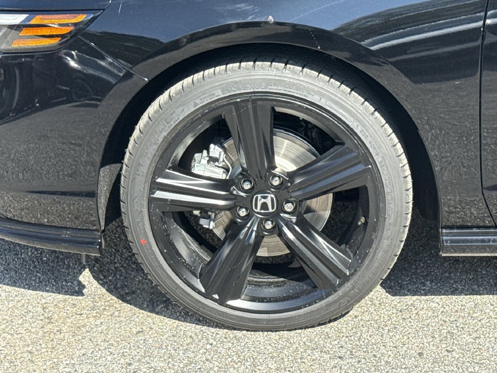 New 2026 Honda Accord Sport image 19