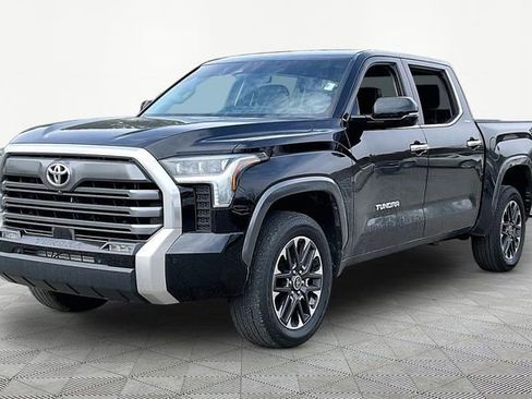 Used 2022 Toyota Tundra Limited image 3