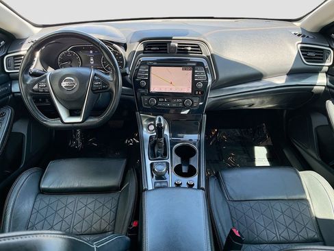 Used 2022 Nissan Maxima Platinum w/ Sport Mat Group FWD image 24