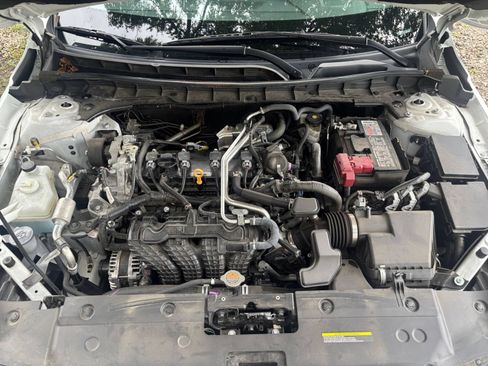 Used 2025 Nissan Altima 2.5 SV FWD image 28