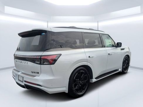 New 2026 INFINITI QX80 4WD w/ Sport Exterior Package image 3