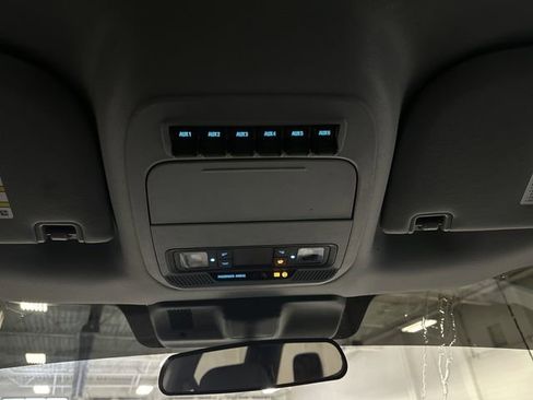 Used 2023 Ford F250 XL w/ XL Chrome Package image 25