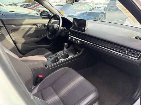 Used 2022 Honda Civic Sport image 5