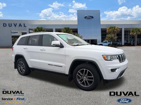 Used 2017 Jeep Grand Cherokee Limited image 1