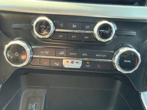 Used 2022 Ford F150 XLT w/ Equipment Group 302A High AWD/4WD image 35