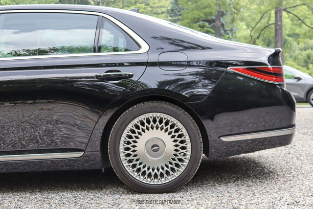 Used 2021 Genesis G90 5.0 Ultimate AWD/4WD image 4