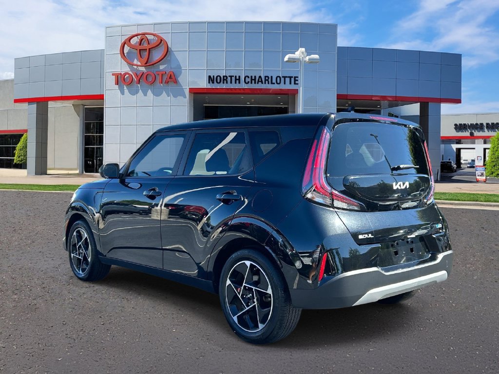 Used 2024 Kia Soul EX FWD image 6